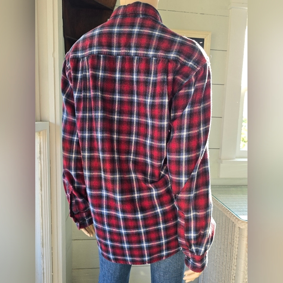 Wolverine Men's Longsleeve  Red Blue Button Down Flannel Shirt W/Pocket Sz Med - Picture 4 of 8